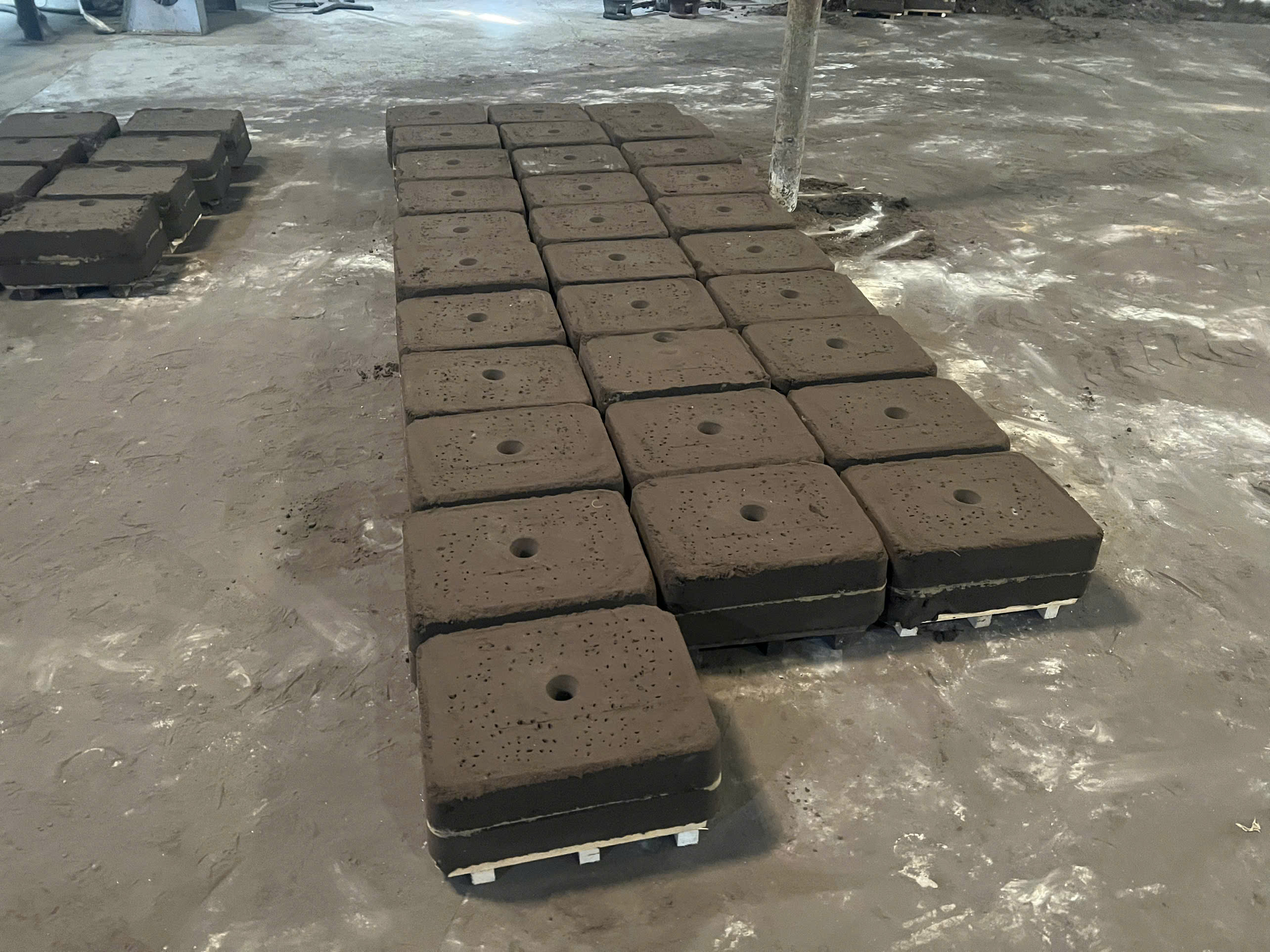 Mold area 1.jpg
